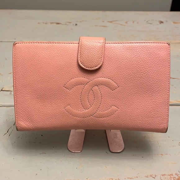 🌸Auth. CHANEL Caviar Leather Wallet 🌸 - Picture 1 of 15